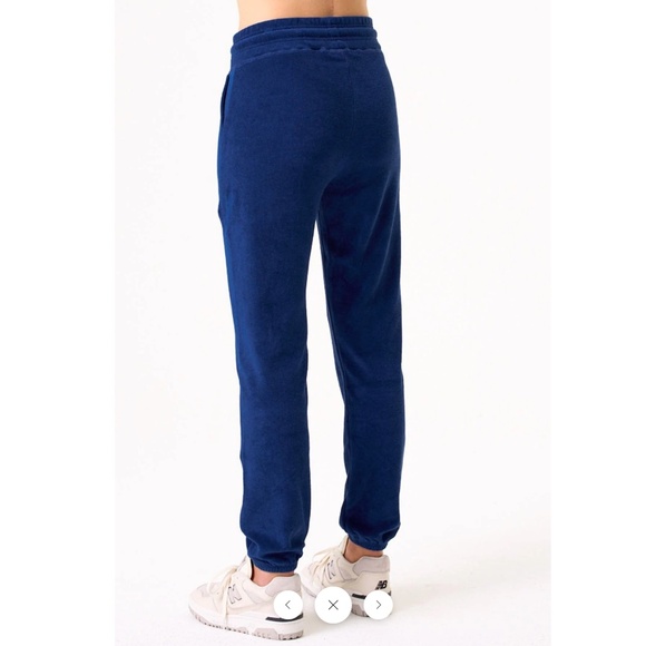 Goldie Tees LIFE OF LUXURY JOGGER - Picture 3 of 5